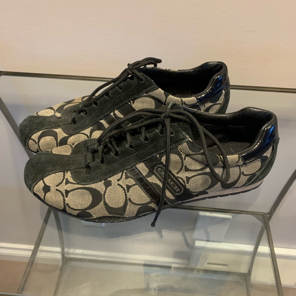 4️⃣5️⃣ Beautiful authentic designer COACH runners. HUGE DISCOUNT!